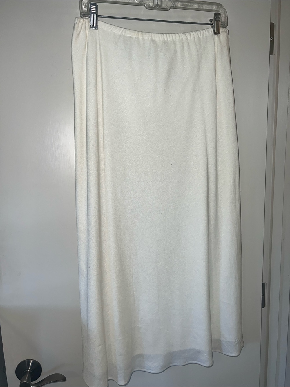 Easy Spirit Cream Maxi Skirt with Elastic Waist